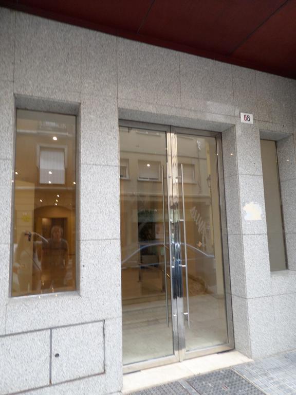 Enjoy Apart Centro Y Playa Victoria Malaga Exterior photo