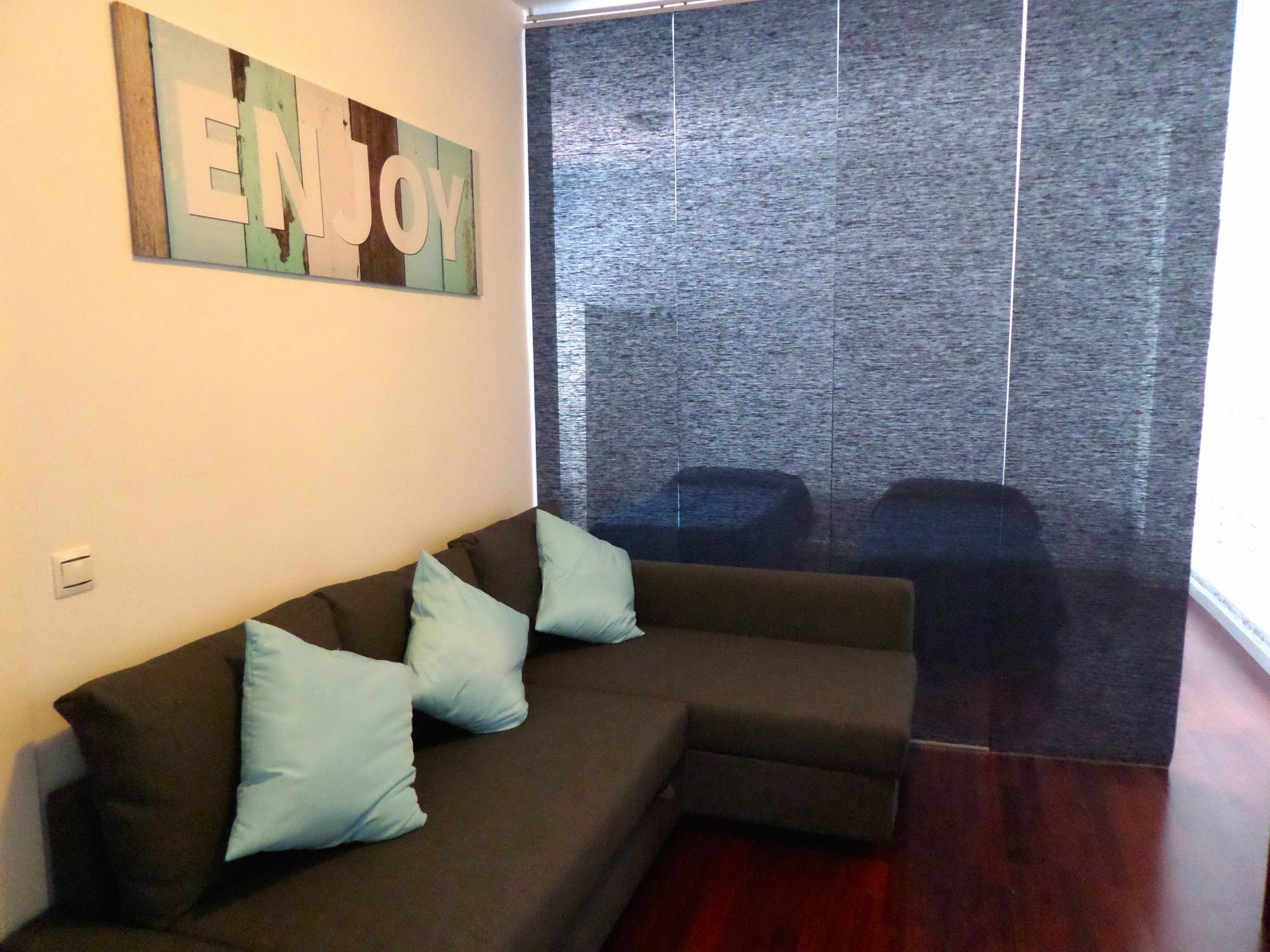 Enjoy Apart Centro Y Playa Victoria Malaga Exterior photo